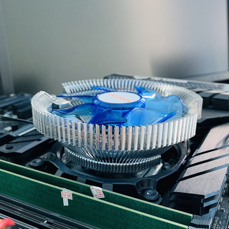 CPU Air-cooled Cooler LED Cool - đánh giá và giá Cpu Heatsink